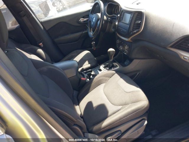 Driver Left Strut Front FWD Fits 14-18 CHEROKEE 1087459