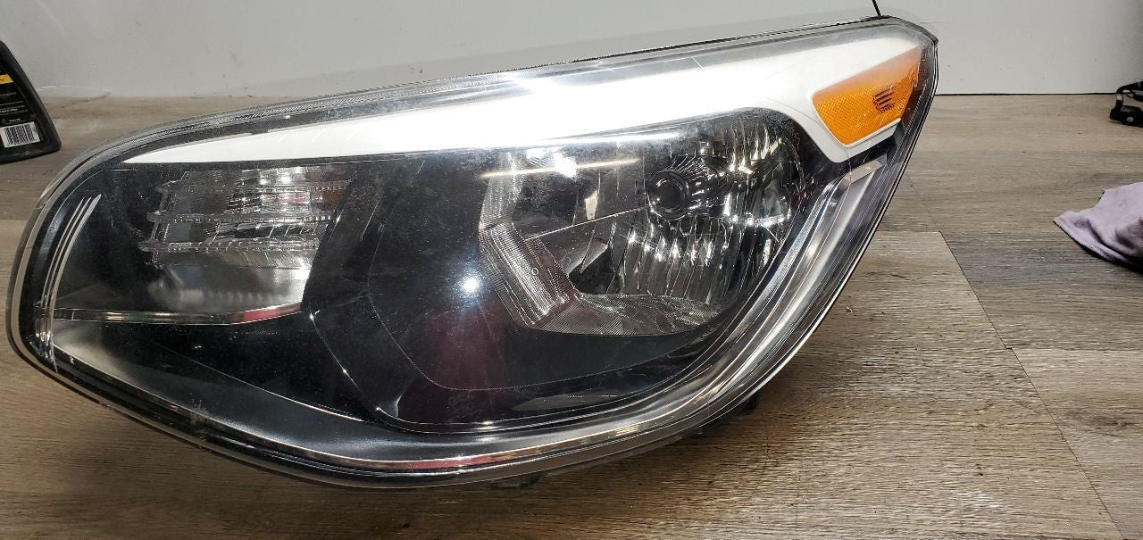 Driver Headlight Model Halogen Without LED Accent Fits 14-19 SOUL 1124922