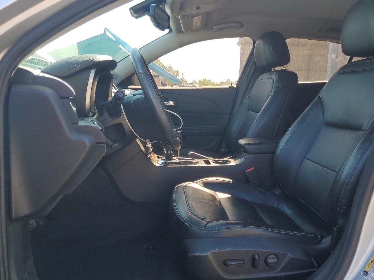 Passenger Sun Visor VIN 1 4th Digit Limited Fits 13-16 MALIBU 1118996