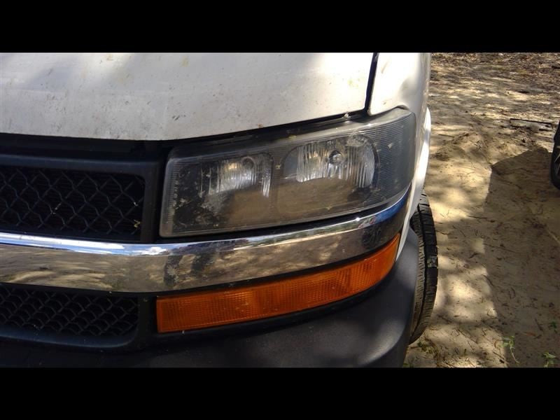 Passenger Right Tail Light Fits 03-18 EXPRESS 2500 VAN 1069295