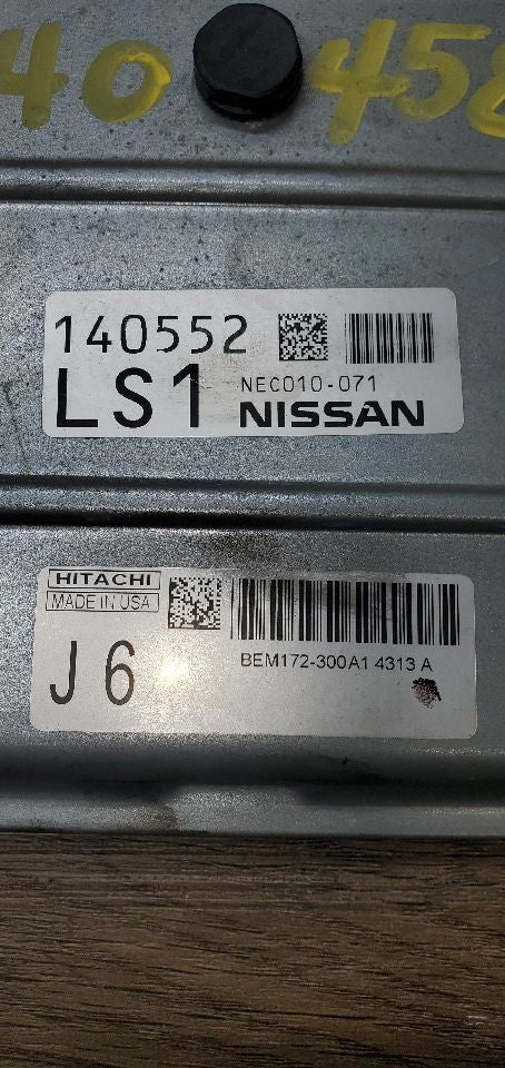 Engine ECM Electronic Control Module 5.6L 8 Cylinder Fits 14 NV 2500 1061422
