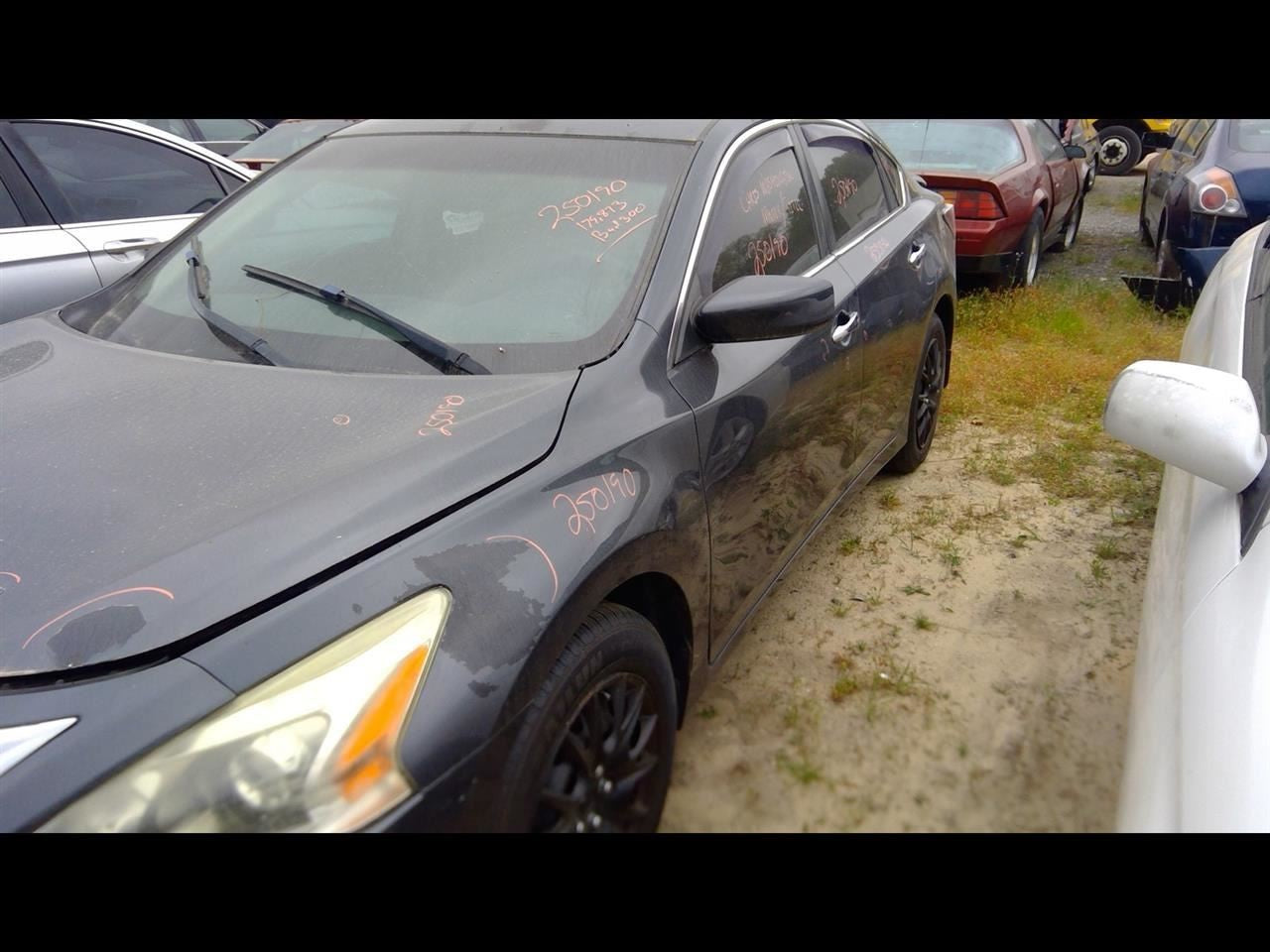 Alternator 4 Cylinder Fits 13-17 ALTIMA 1118204