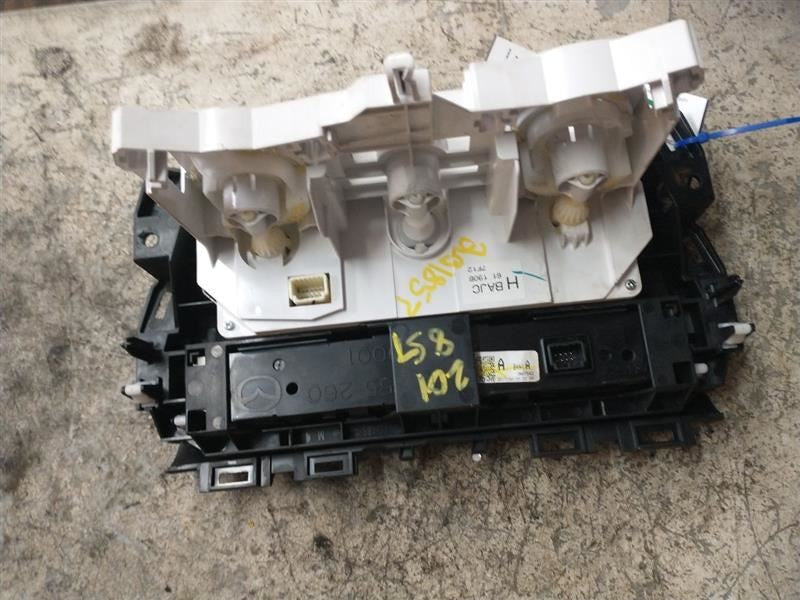 Temperature Control With AC Manual Temperature Control Fits 17 MAZDA 3 550403