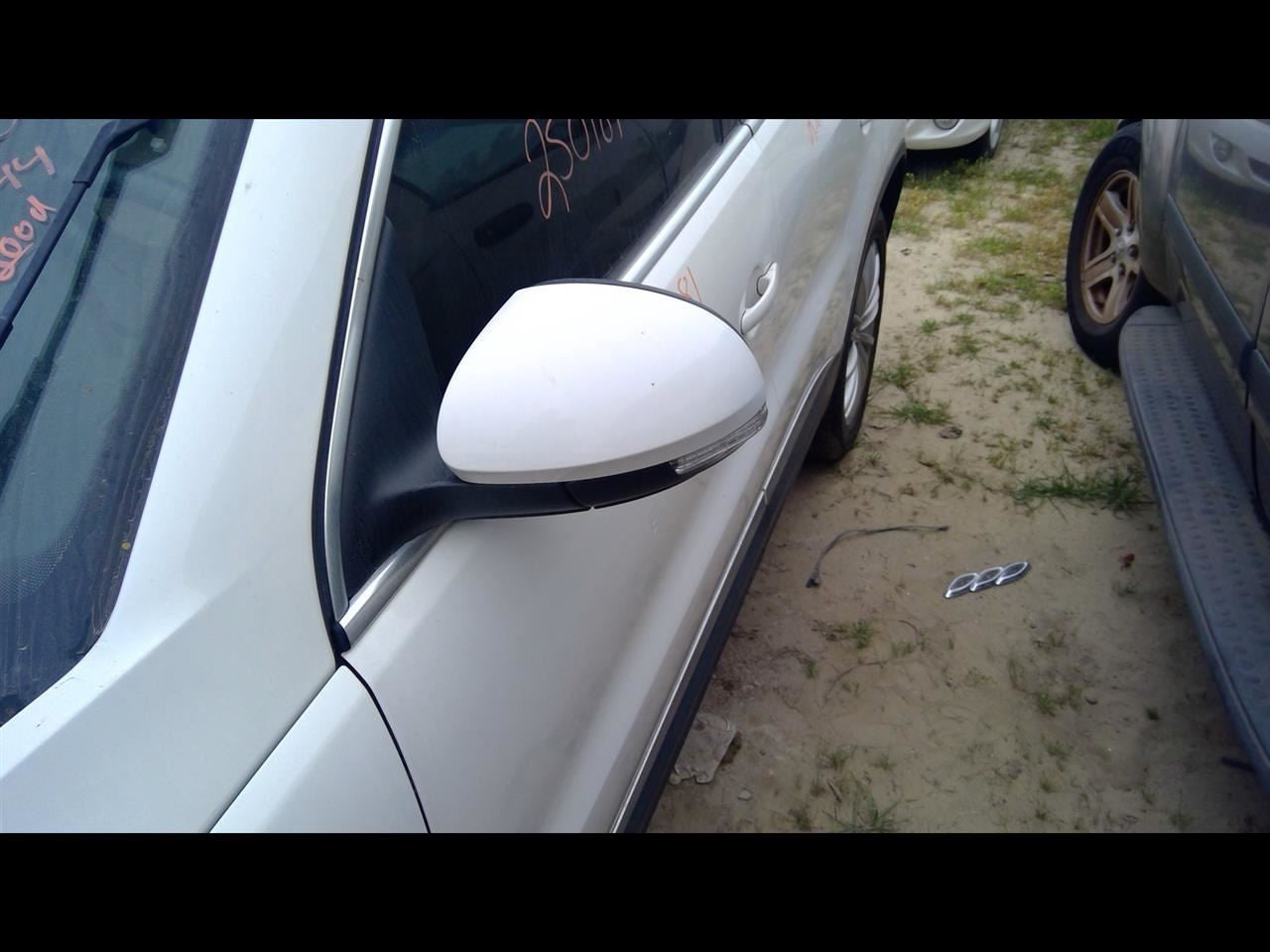 Coolant Reservoir Fits 06-10 12-22 PASSAT 1118129