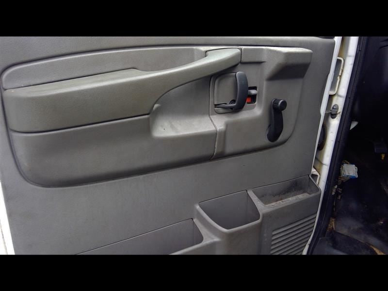 Chassis ECM Body Control BCM Center Dash Fits 03-07 EXPRESS 1500 VAN 1086061