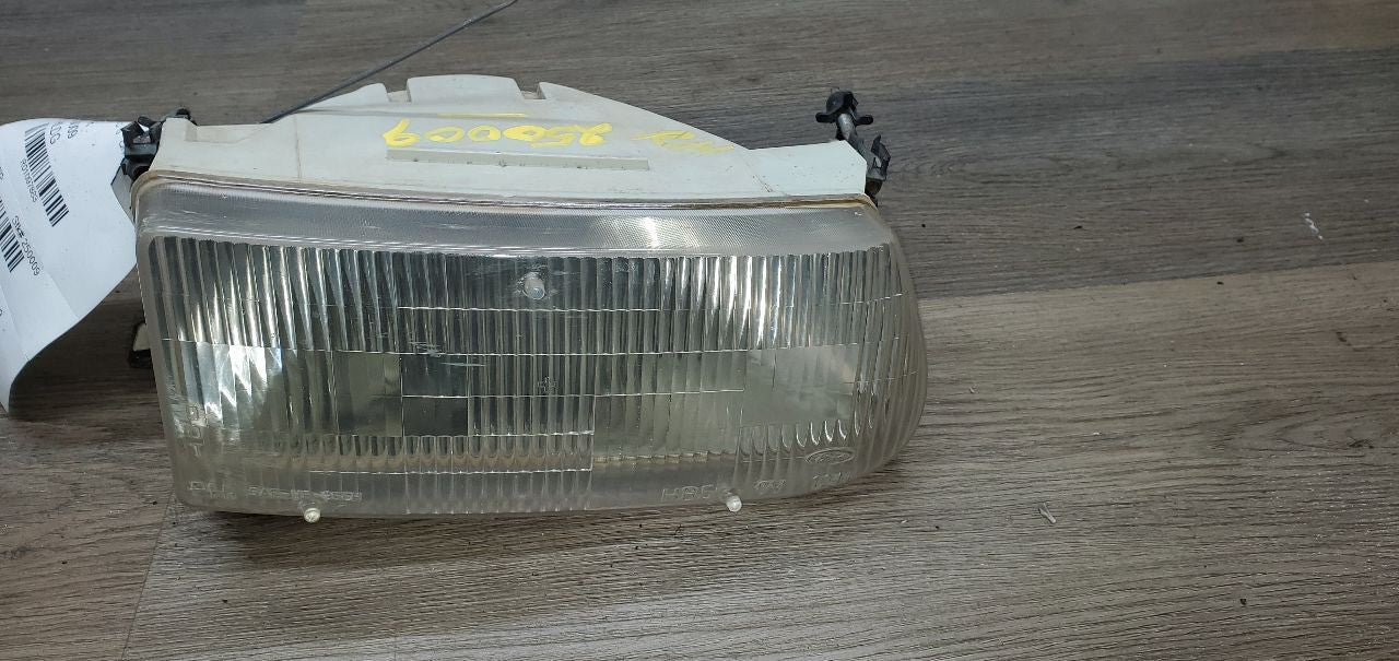 Passenger Headlight 4 Door Excluding Sport Trac Fits 95-01 EXPLORER 1097883
