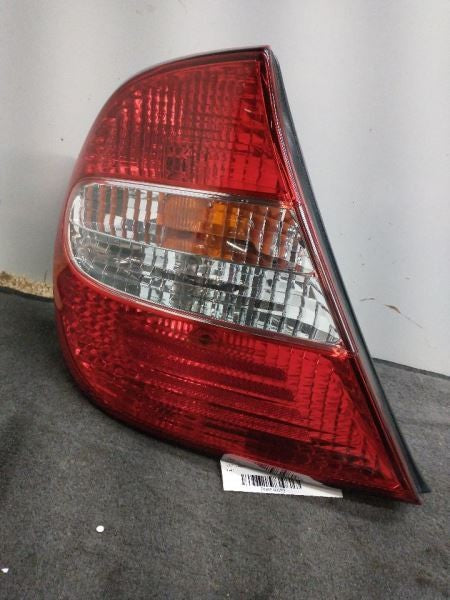 Driver Left Tail Light Fits 02-04 CAMRY 846683