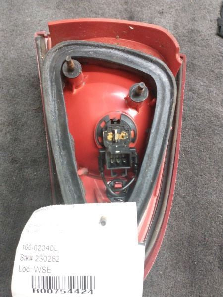 Driver Left Tail Light Quarter Panel Mounted Fits 03-05 CAVALIER 754424