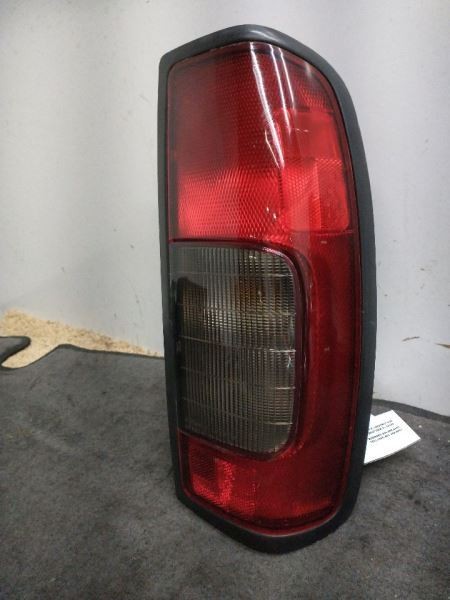Passenger Tail Light Quarter Panel Mounted Fits 02-04 FRONTIER 897646