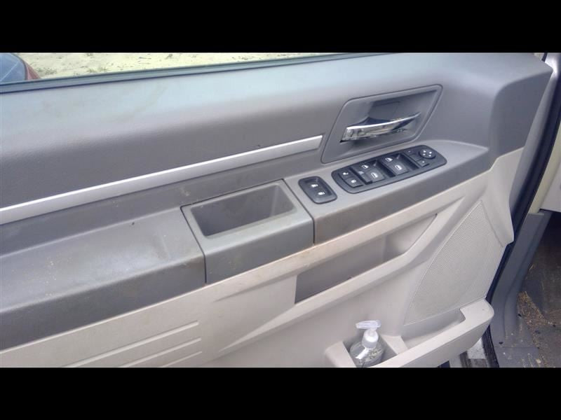 Driver Left Tail Light Fits 08-10 CARAVAN 571184