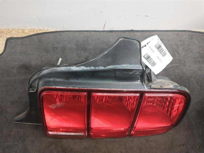 Passenger Right Tail Light Fits 05-09 MUSTANG 928235