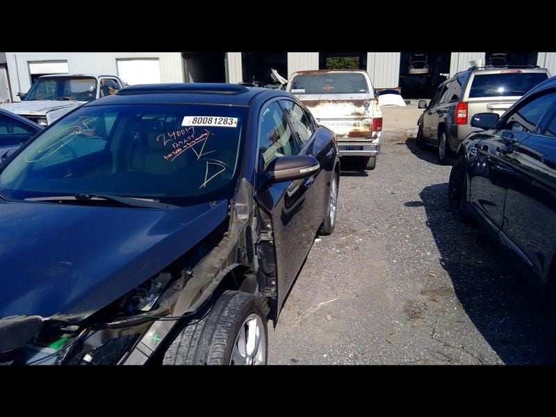 Passenger Right Lower Control Arm Front Fits 09-14 MAXIMA 995770
