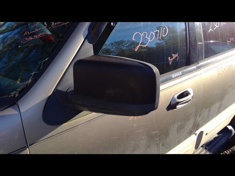 Driver Left Tail Light Fits 03-06 EXPEDITION 990375