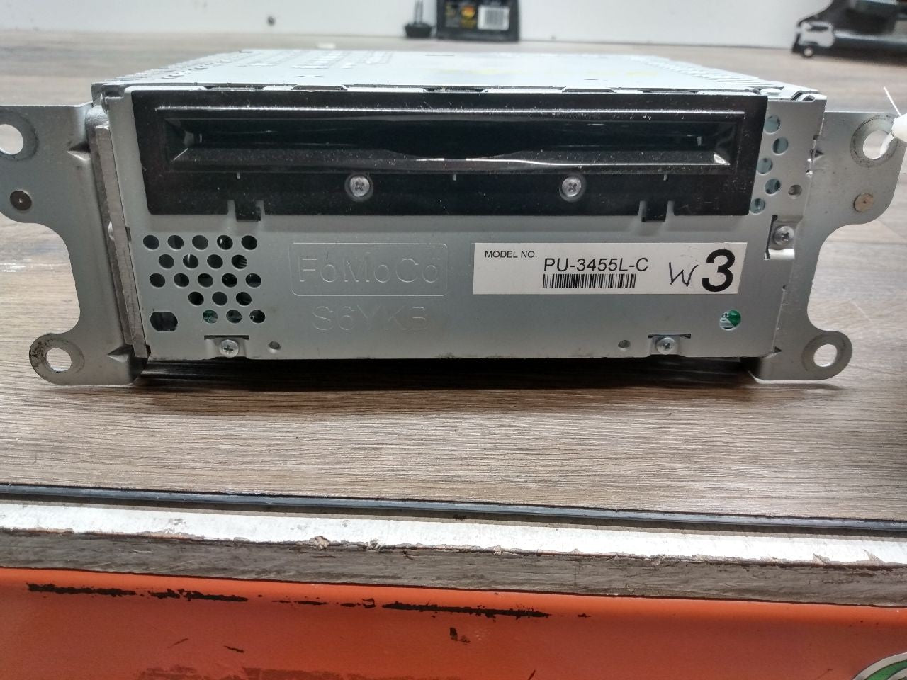 Audio Equipment Radio Receiver AM-FM-CD-MP3 Single Disc Fits 12 EDGE 1131044