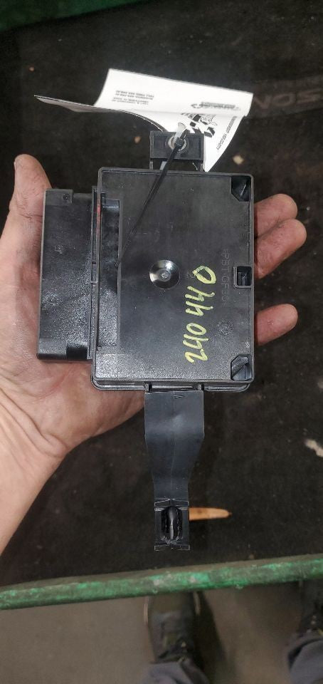 Chassis ECM Parking Brake Fits 20 CHEROKEE 1060360