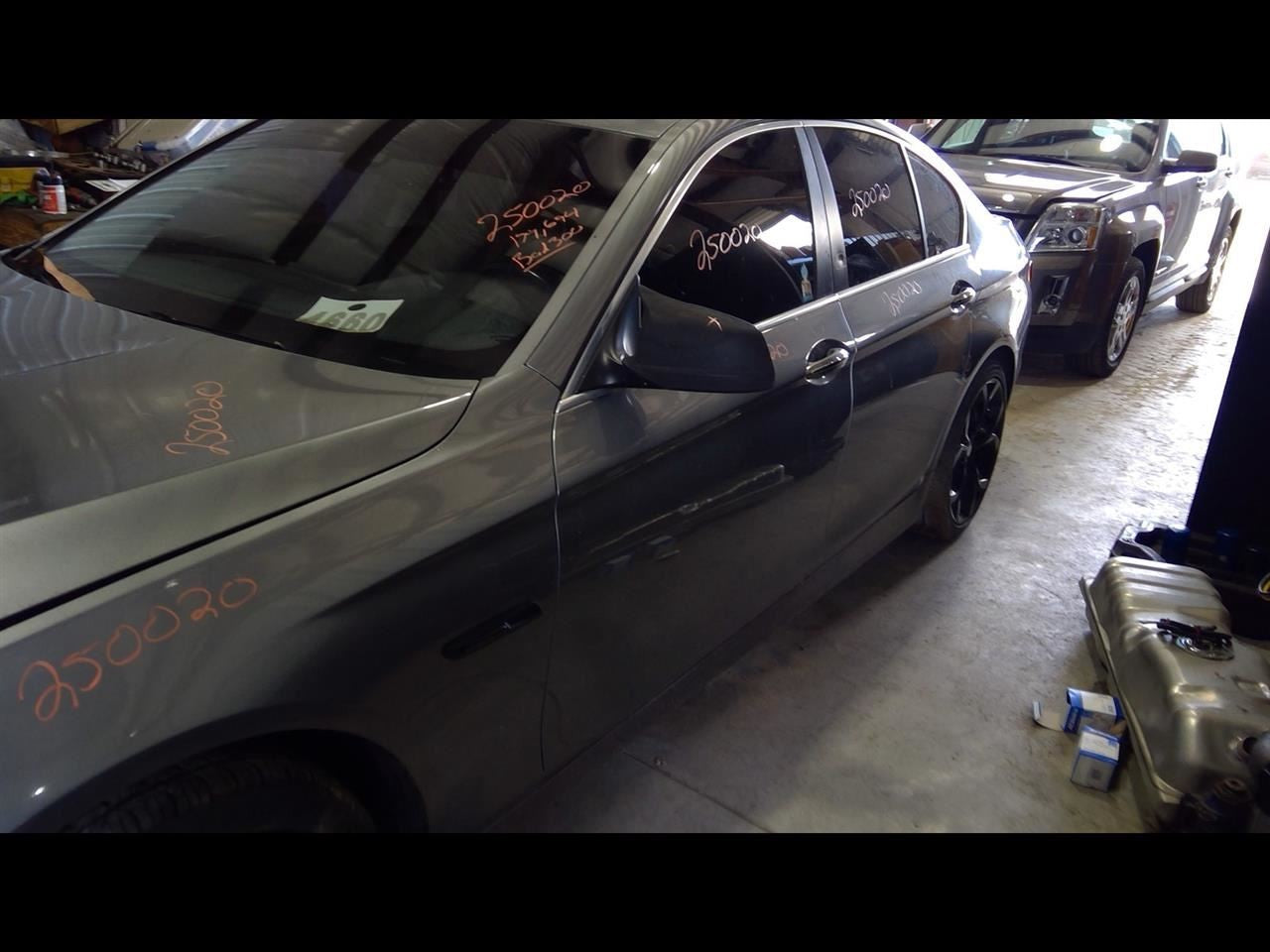 Passenger Right Front Spindle/Knuckle RWD Fits 12-19 BMW 640i 1099016