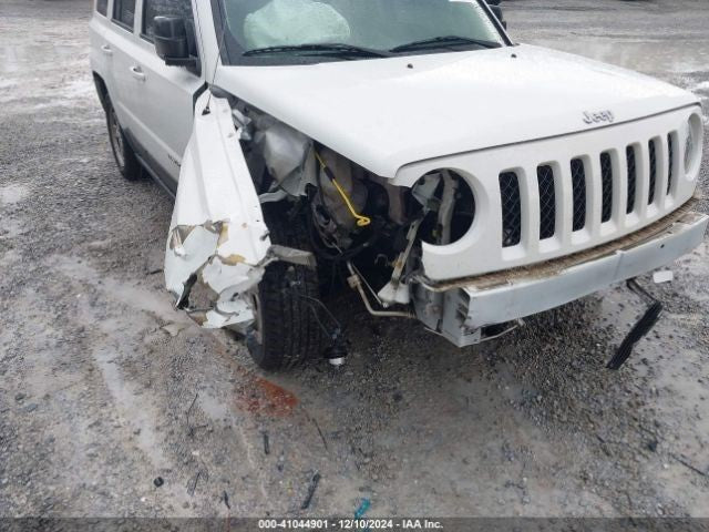 Passenger Side View Mirror Moulded In Black Power Fits 16-17 PATRIOT 1103650