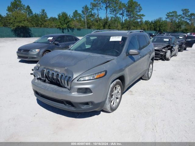 Driver Left Strut Front FWD Fits 14-18 CHEROKEE 1087459
