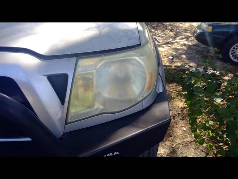 Driver Sun Visor Extended Cab Base 6 Cylinder Fits 05-11 TACOMA 1067382