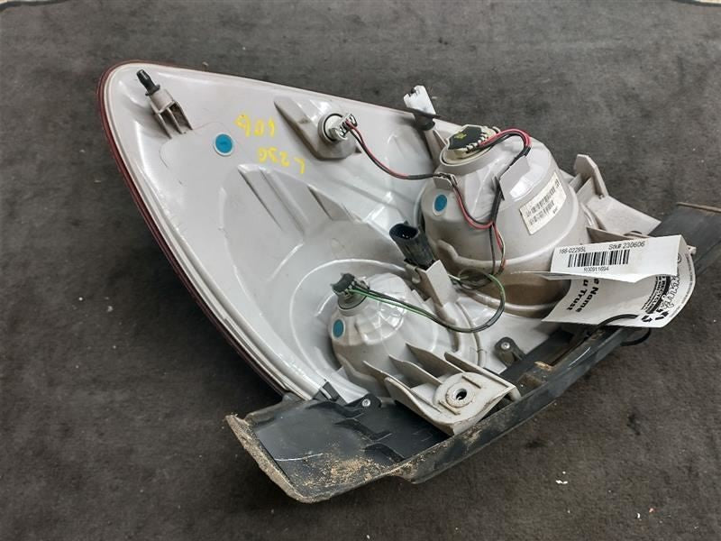 Driver Left Tail Light Fits 10-15 EQUINOX 911694