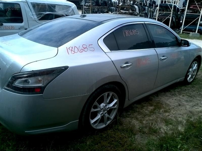Info-GPS-TV Screen Display Screen Dash Fits 10-14 MAXIMA 369977