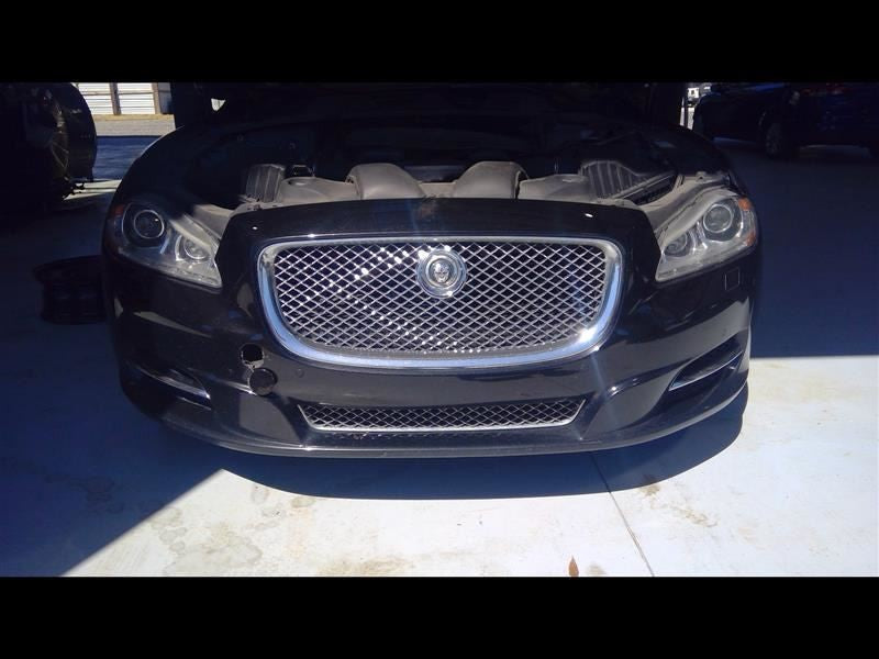 Audio Equipment Radio Receiver Am-fm-cd Fits 11-15 XJ 530840