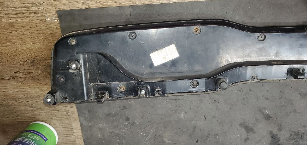 Grille Model Upper Gloss Black Finish Fits 17-19 SOUL 1129741