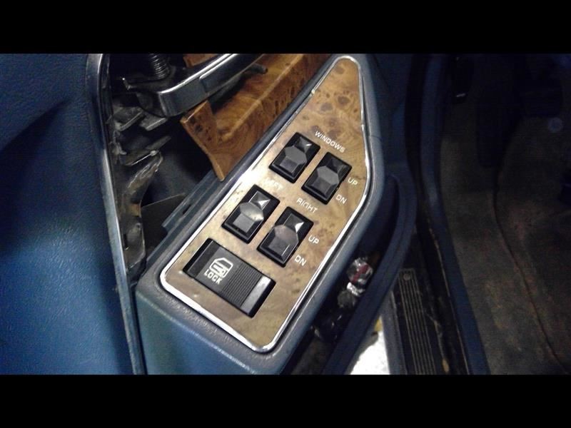 Chassis ECM Cruise Control Left Hand Strut Tower Fits 94-96 CENTURY 855812