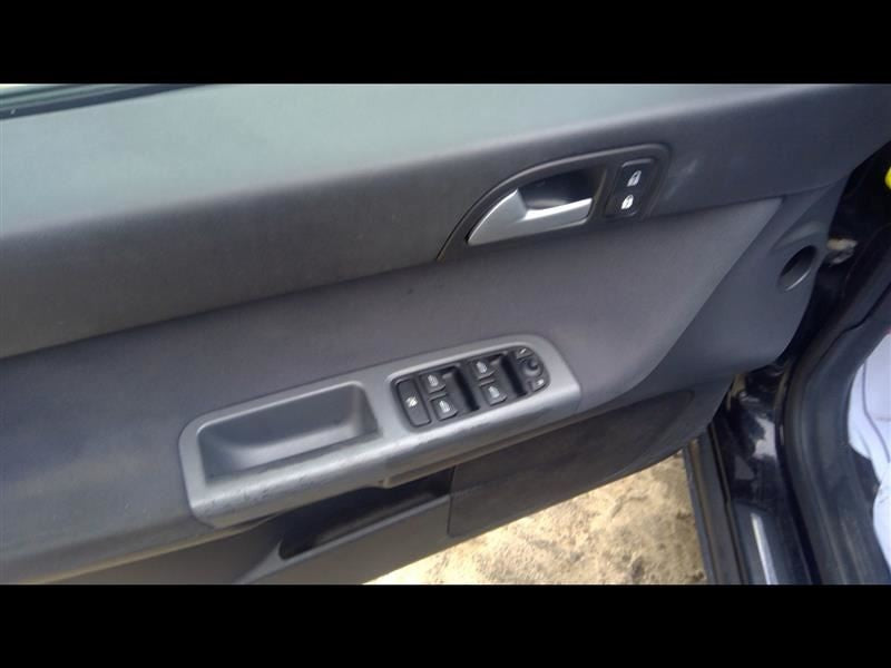 Automatic Transmission 5 Cylinder FWD Fits 04-10 VOLVO 40 SERIES 553614