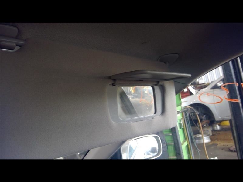 Driver Left Tail Light Fits 02-04 CAMRY 846683