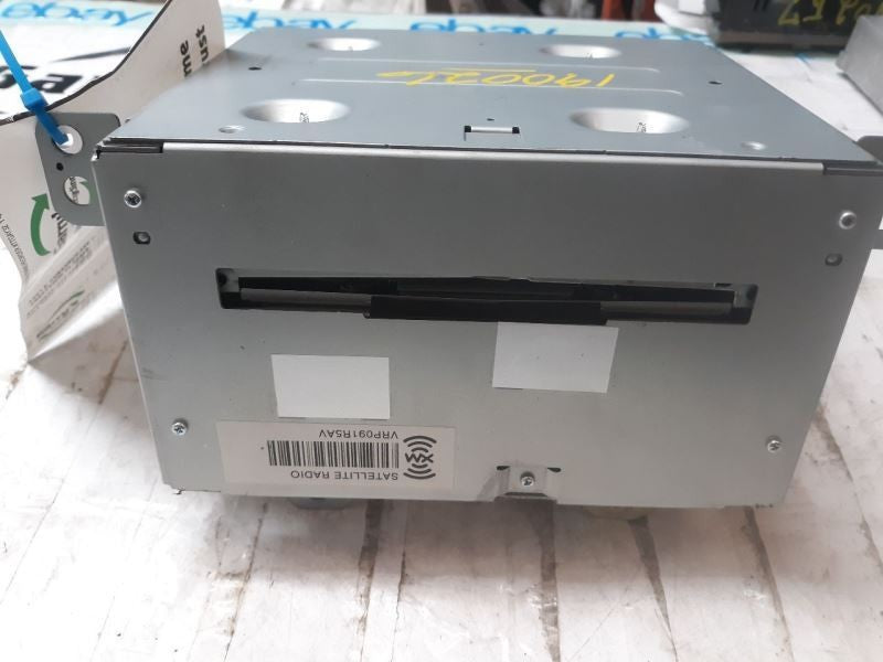 Audio Equipment Radio Receiver Coupe Am-fm-cd Player Fits 08-14 CTS 392624