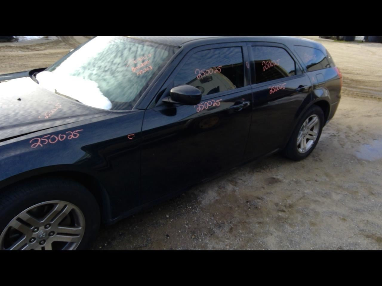 Passenger Right Front Spindle/Knuckle RWD Fits 05-11 300 1099564