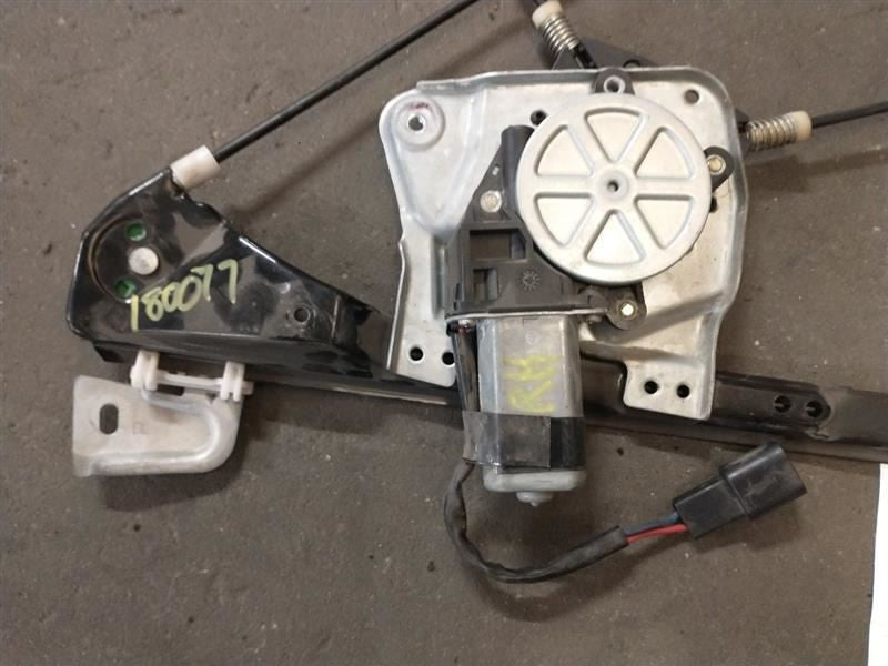Passenger Rear Window Regulator Electric Fits 99-05 GRAND AM 884622