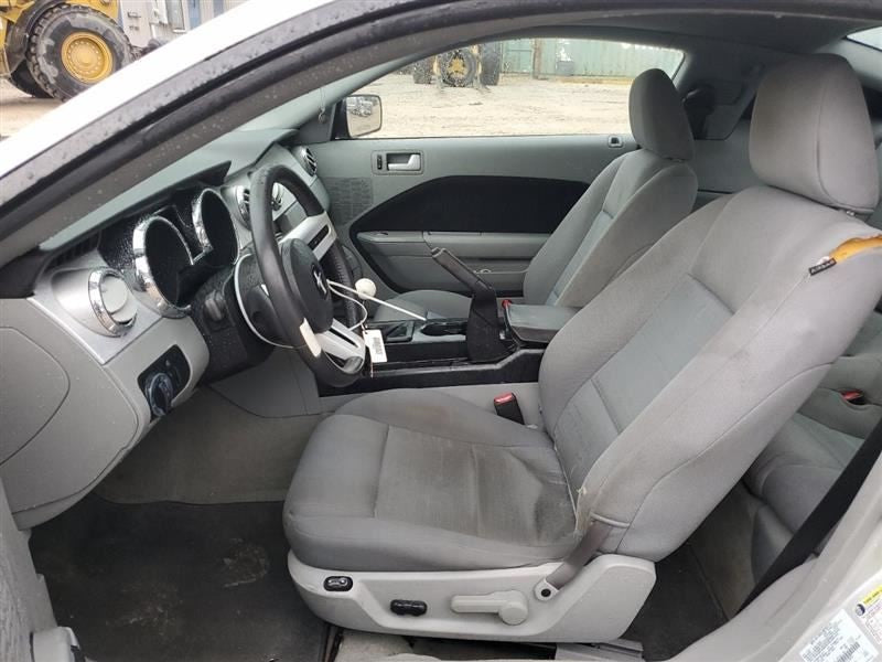 Passenger Right Sun Visor Coupe Fits 05-11 MUSTANG 1049192