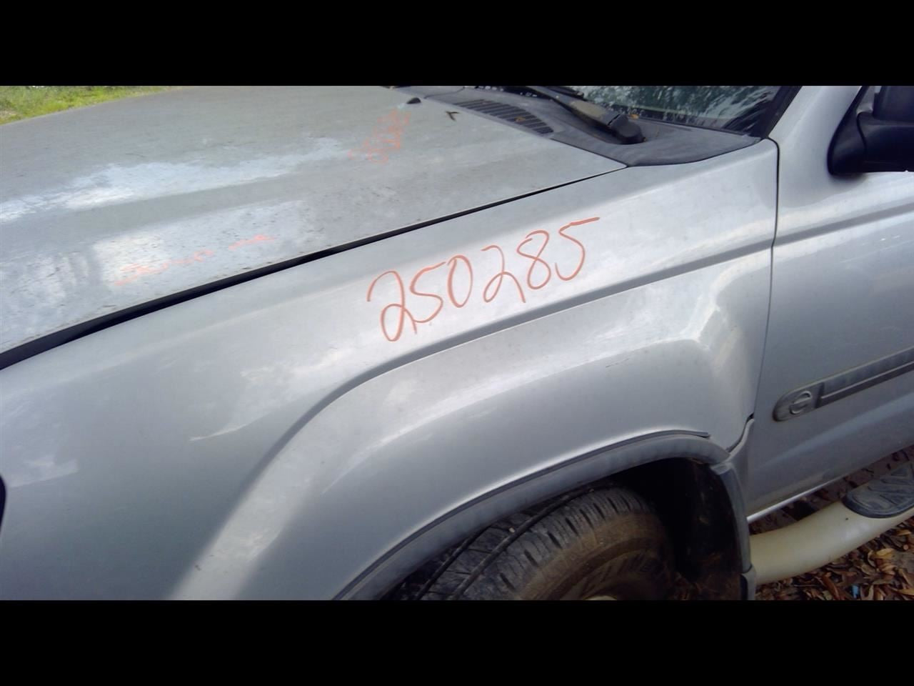 Alternator 6 Cylinder Fits 99-02 FRONTIER 1126869