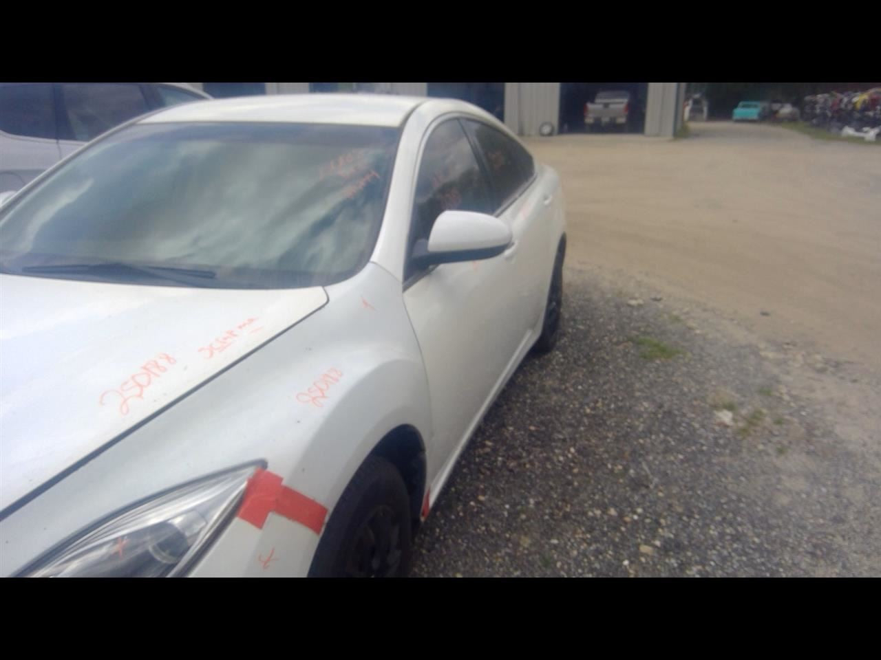 (BOX ONLY-NO TUBES) Air Cleaner 2.5L Federal Emissions Fits 09-13 MAZDA 6 111940