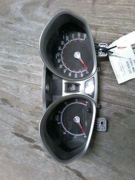 Speedometer Cluster MPH With Message Center Fits 12-13 FIESTA 228506