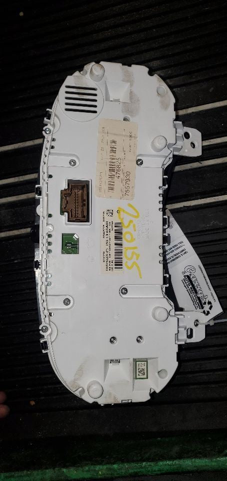Speedometer Cluster MPH Fits 14 DURANGO 1112655
