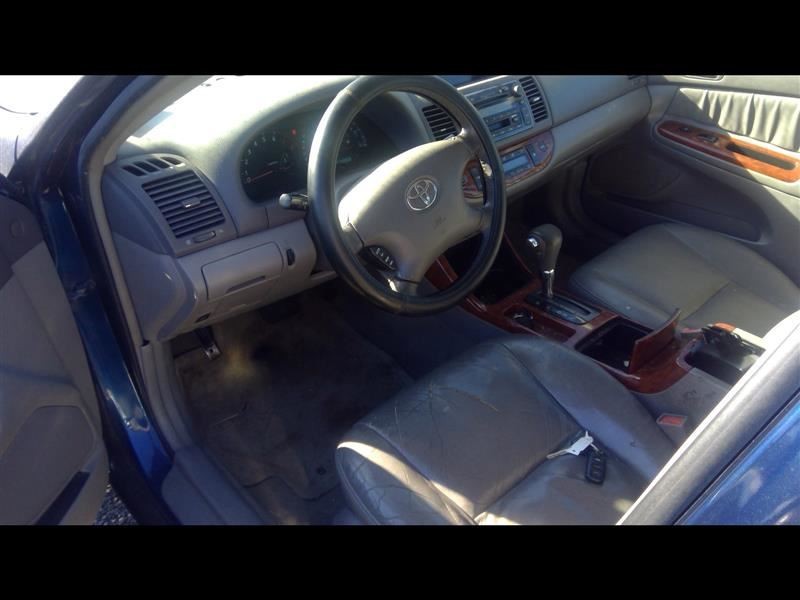 Driver Left Tail Light Fits 02-04 CAMRY 641358