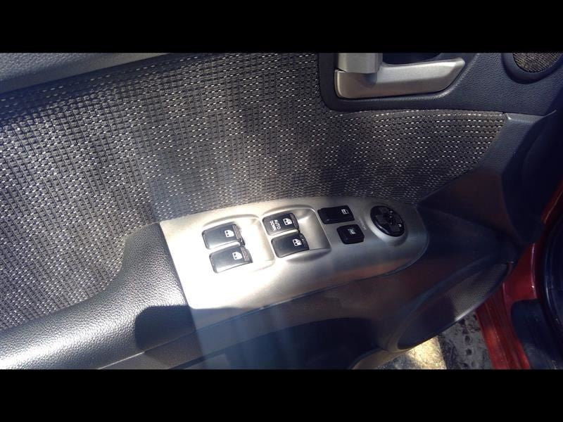 Passenger Strut Front 4 Cylinder Fits 05-10 SPORTAGE 1067549