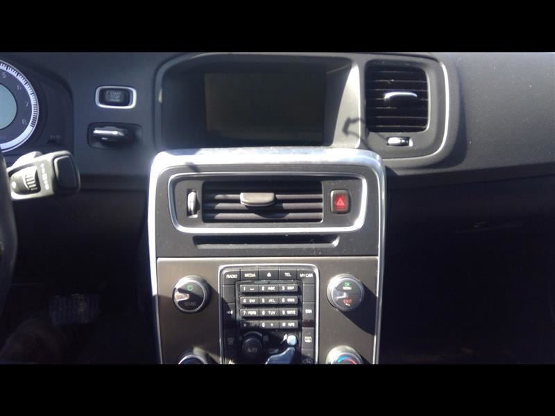 Audio Equipment Radio XC70 Receiver Fits 12-14 VOLVO 70 SERIES 664647