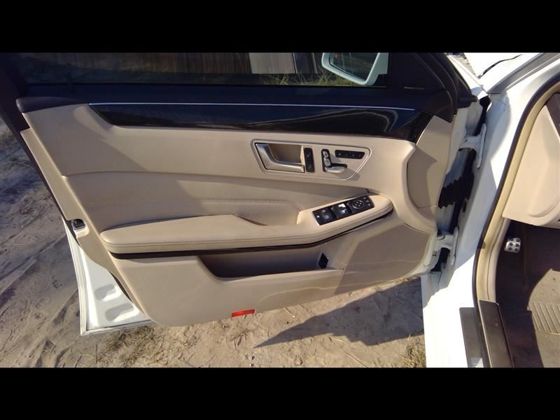 E350 2015 Jack 1083416