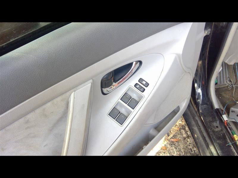 AC Condenser Fits 09-16 VENZA 1031058
