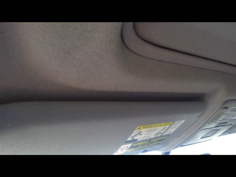 Passenger Corner/Park Light Fog-driving Bumper Mounted Fits 01-03 RAV4 587740