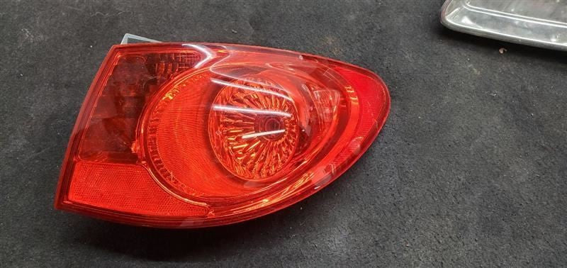 Passenger Tail Light Sedan Quarter Panel Mounted Fits 07-10 ELANTRA 1049793