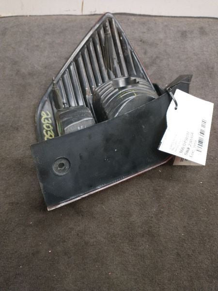 Passenger Tail Light Incandescent Lamps Fits 10-20 JOURNEY 749110