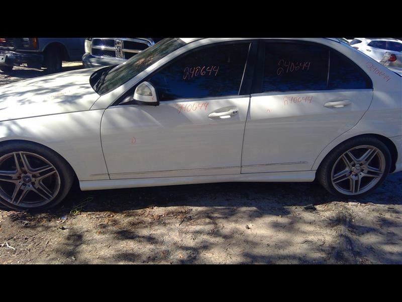 Seat Belt Front 204 Type C250 Bucket Seat Fits 08-10 MERCEDES C-CLASS 1081071
