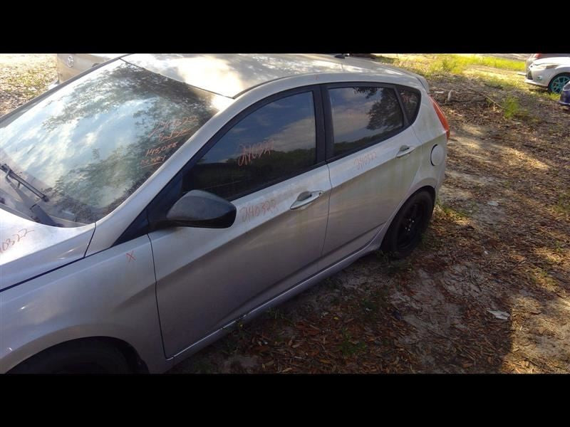 Driver Tail Light Quarter Panel Mounted Hatchback Fits 12-17 ACCENT 1050809