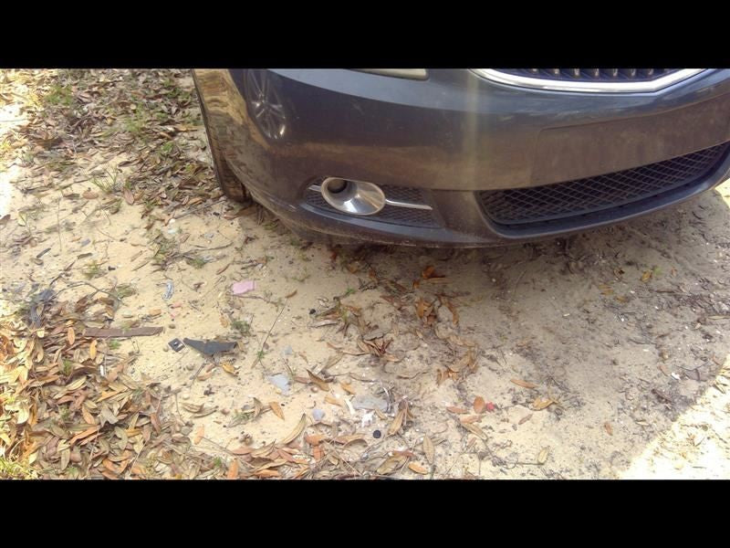Driver Left Strut Fits 12-13 VERANO 1040936