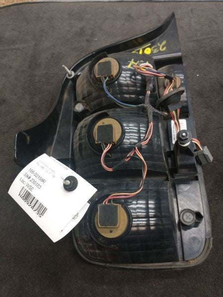 Passenger Right Tail Light Fits 05-09 MUSTANG 928235